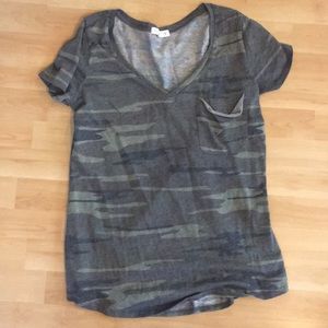 Camo t-shirt